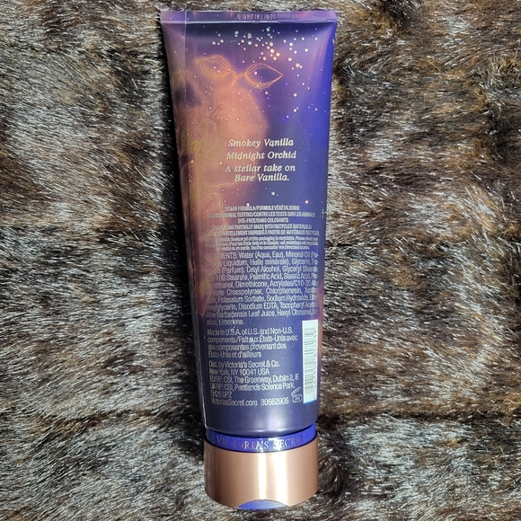 Victoria's Secret Bare Vanilla Starlit Lotion NWT - Picture 2 of 3